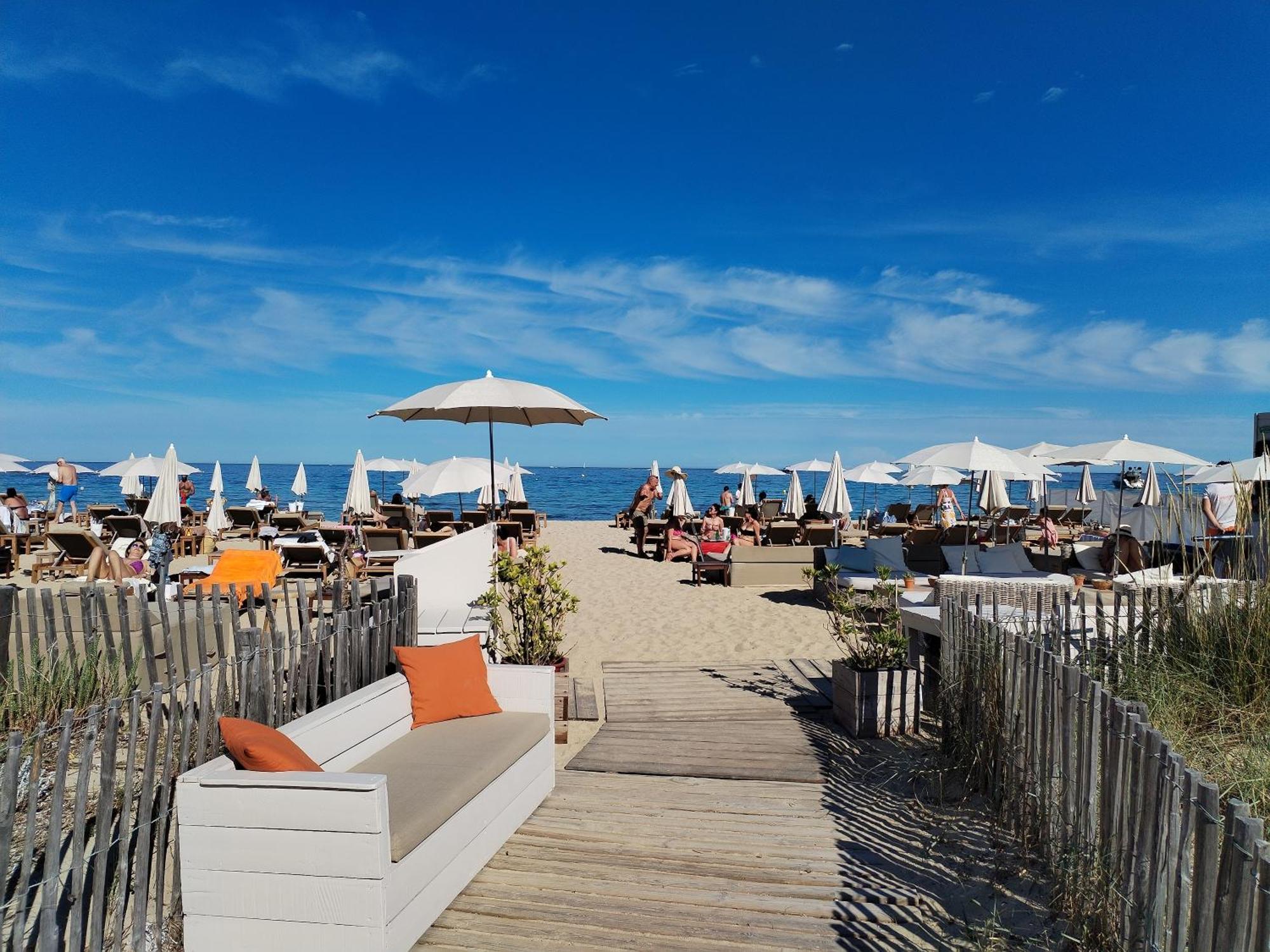 Апартаменты Saint-Tropez Florida Экстерьер фото